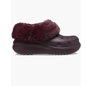 Crocs Burgundy Slip-on Clog Shoes(Size Women's
6, Men's 4)